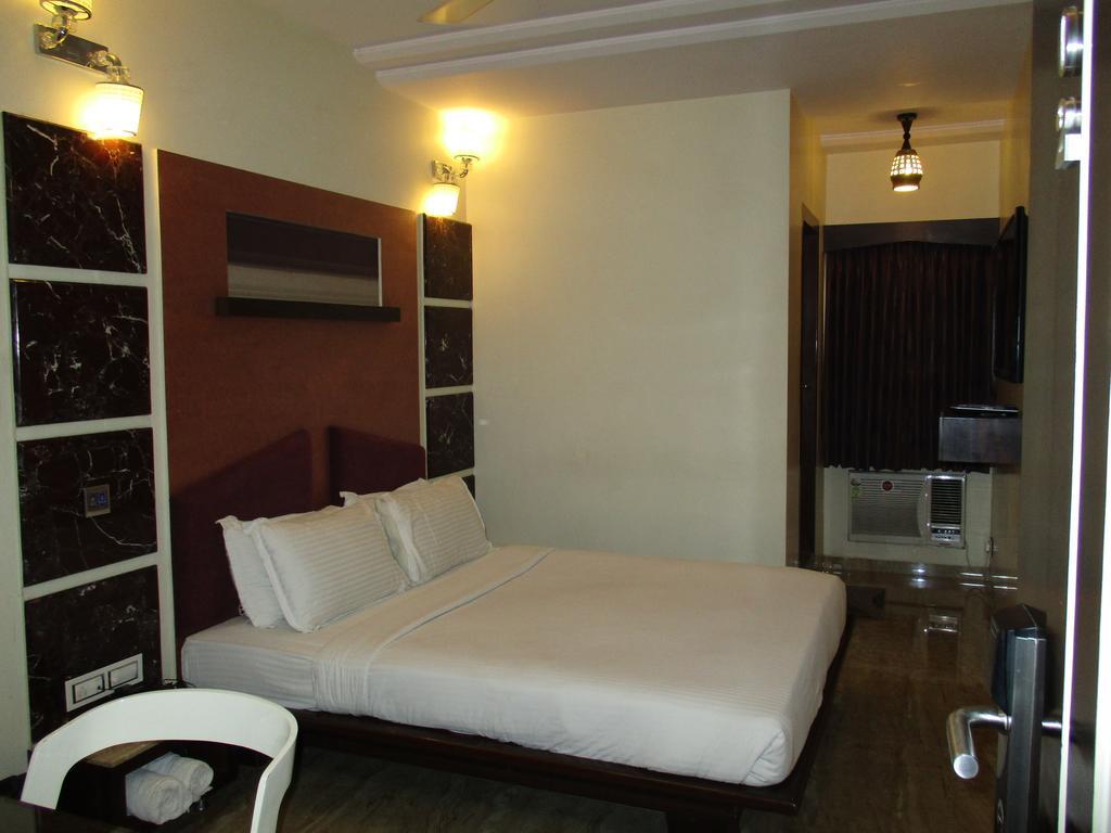 Hotel Sapna Bombay Extérieur photo