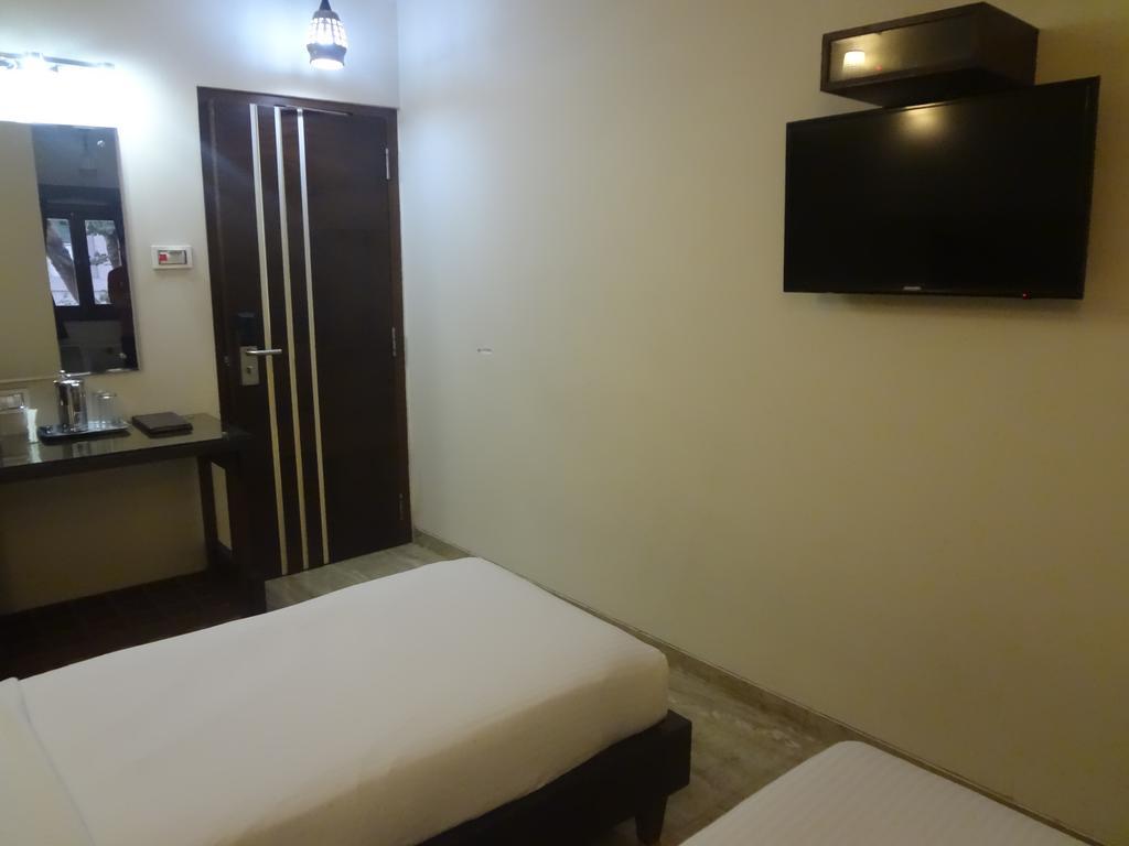 Hotel Sapna Bombay Extérieur photo