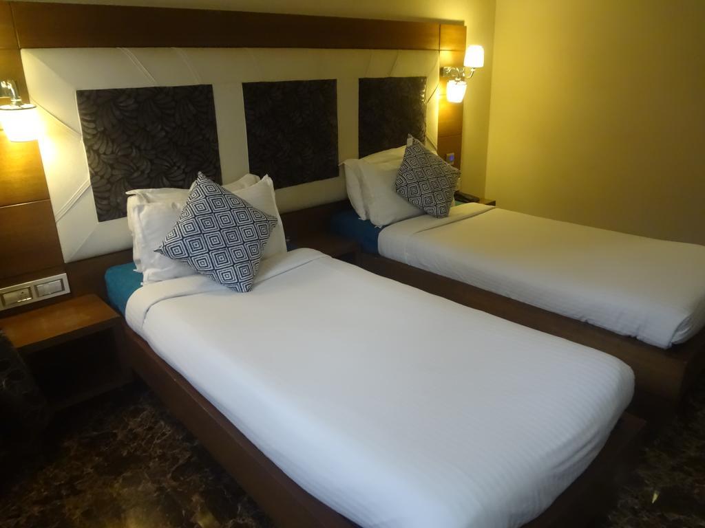 Hotel Sapna Bombay Extérieur photo