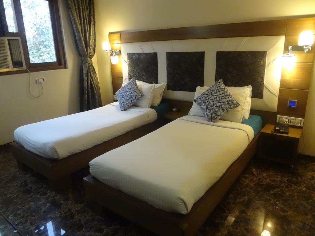 Hotel Sapna Bombay Extérieur photo