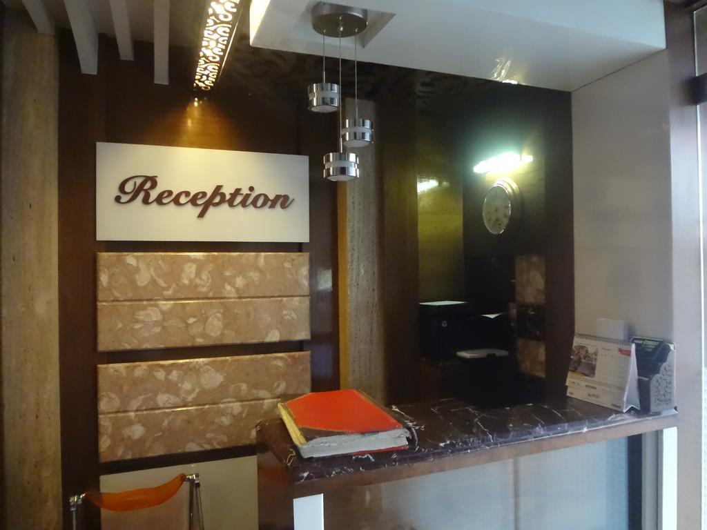 Hotel Sapna Bombay Extérieur photo